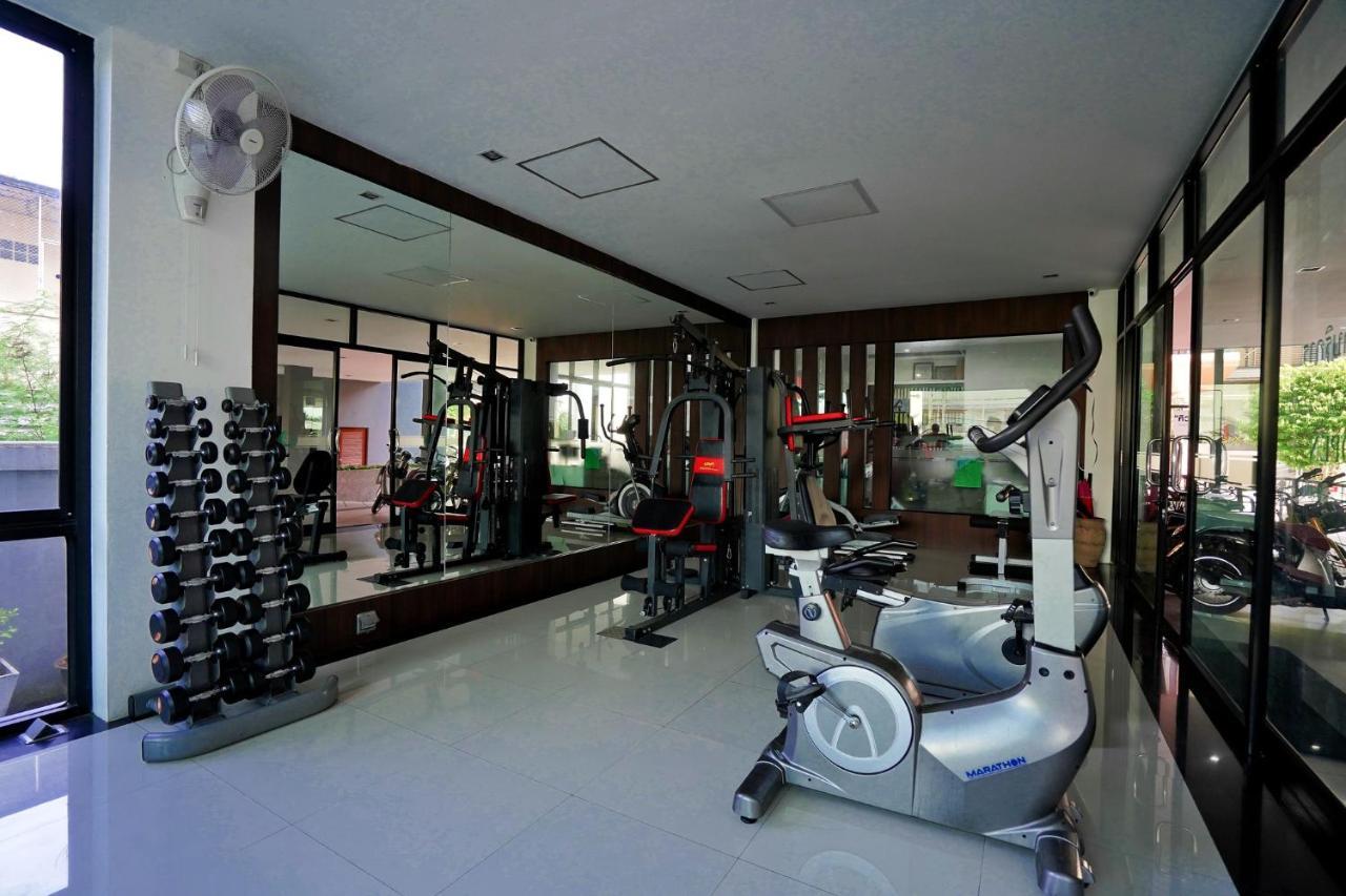 Siva Royal Hotel Phatthalung Buitenkant foto