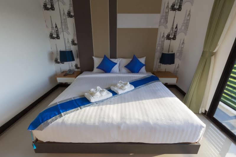 Siva Royal Hotel Phatthalung Buitenkant foto